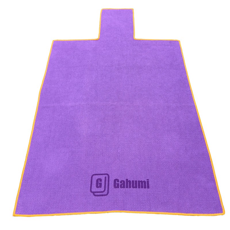 Customized Microfiber Pilates core bed yoga blanket, anti slip silicone sweat absorbing, machine washable yoga blanket