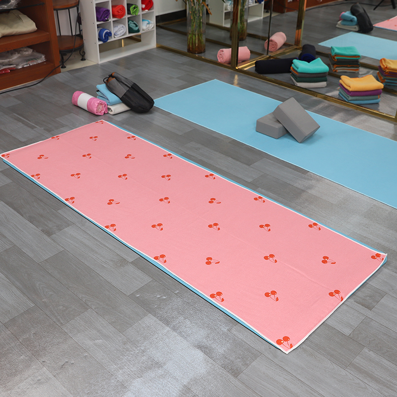 360gsm Premium Yoga Mats Towel – Custom Printing, Custom Grip, Private Label Ready - 3