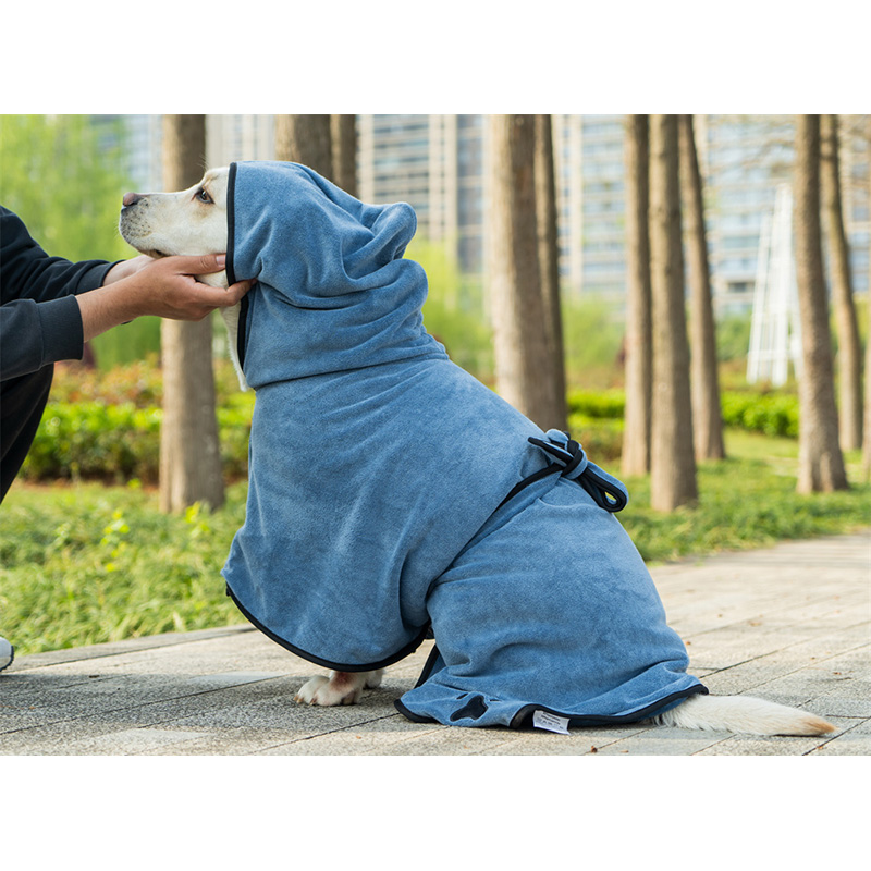 400gsm strap style pet bathrobe, available in multiple colors and customizable logo - 3