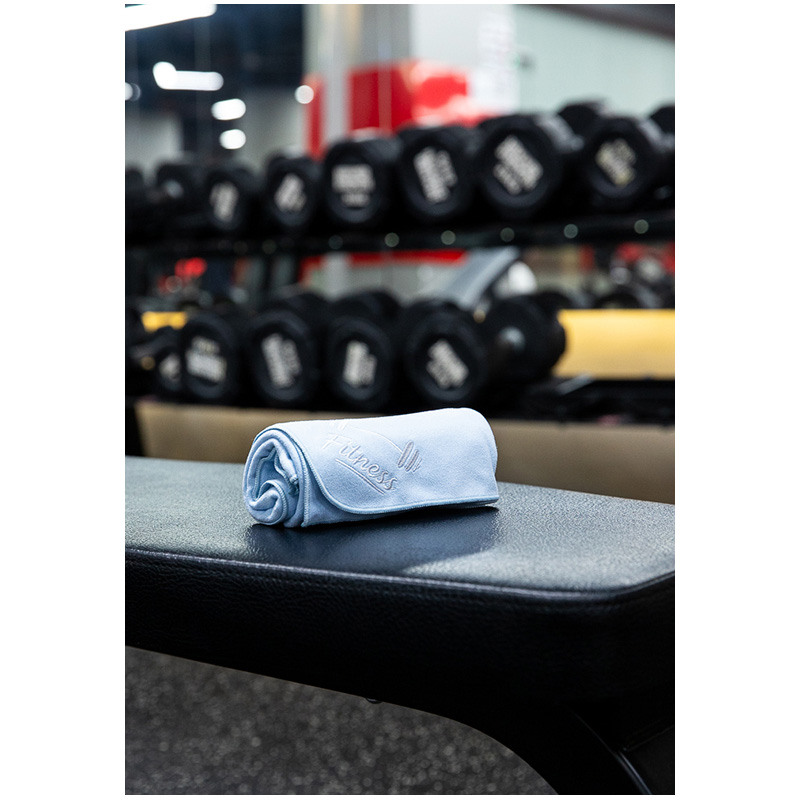 Premium Microfiber Gym Towel with Detachable Magnet & Custom Embroidery - 5